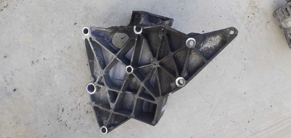 Suport accesorii Ford Focus 2 1.8tdci