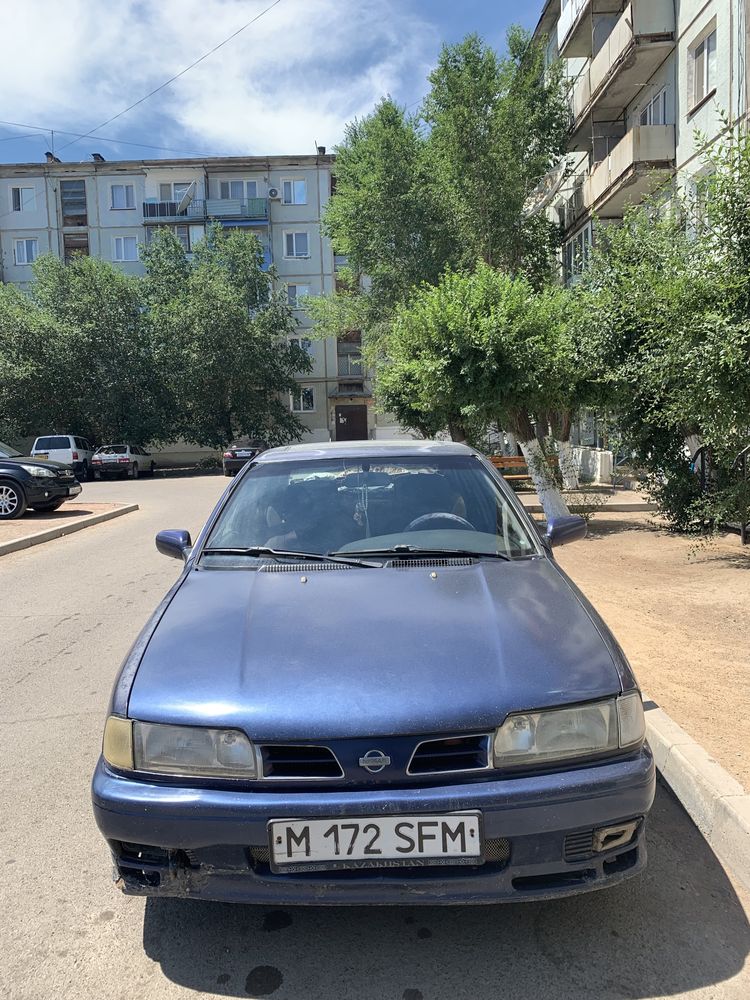 Продам машину Nissan