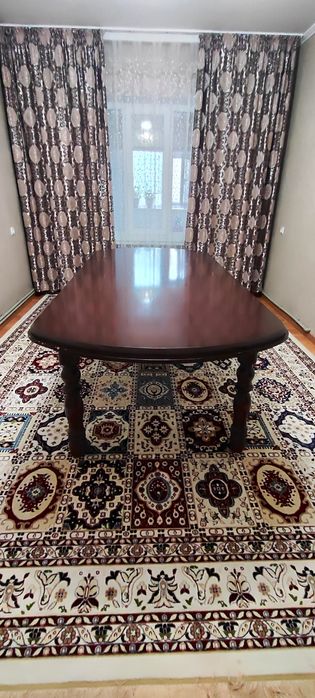 стол размер 1,2 ×2,5,