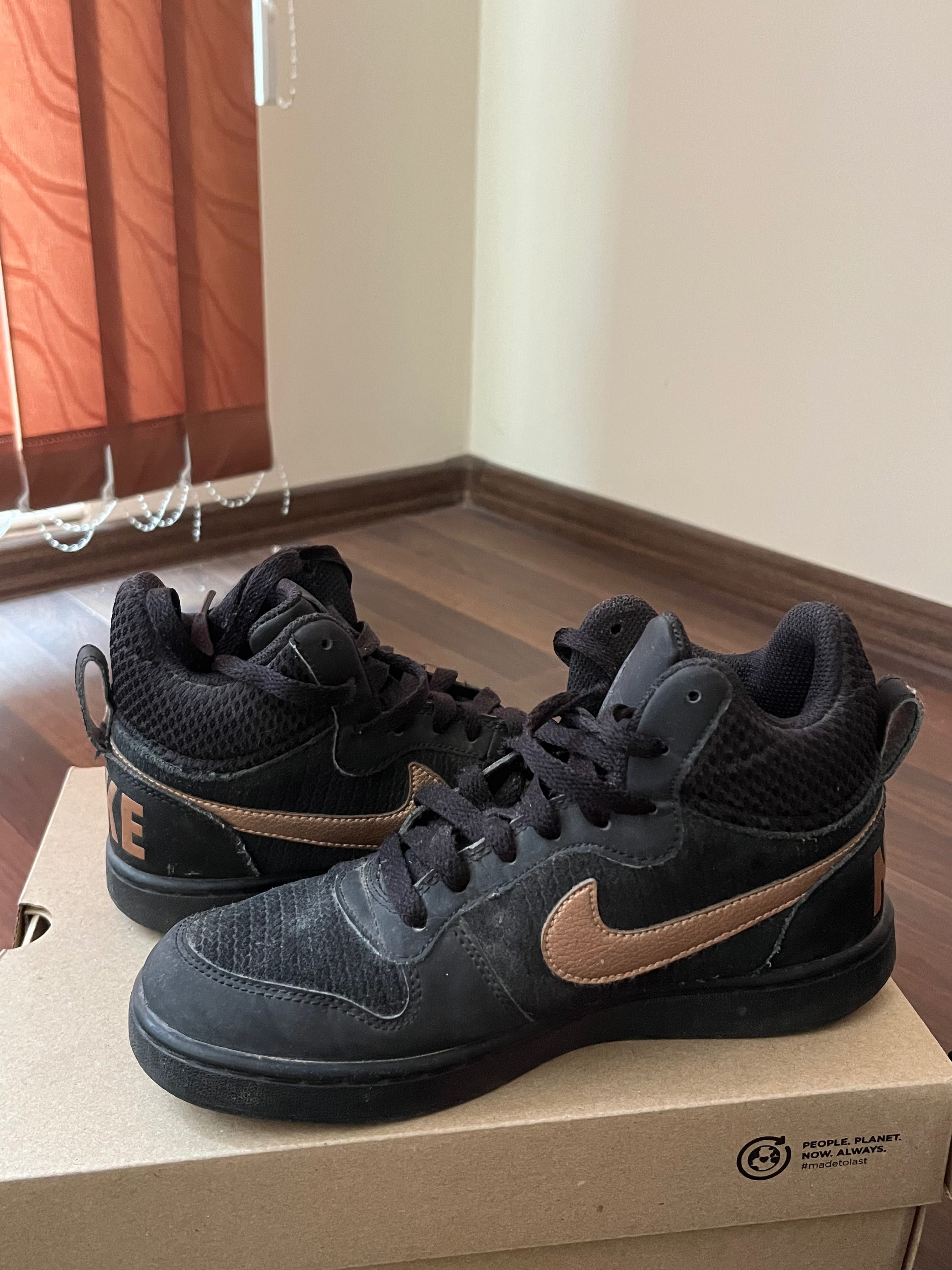 Nike дамски кецове 36,5 номер