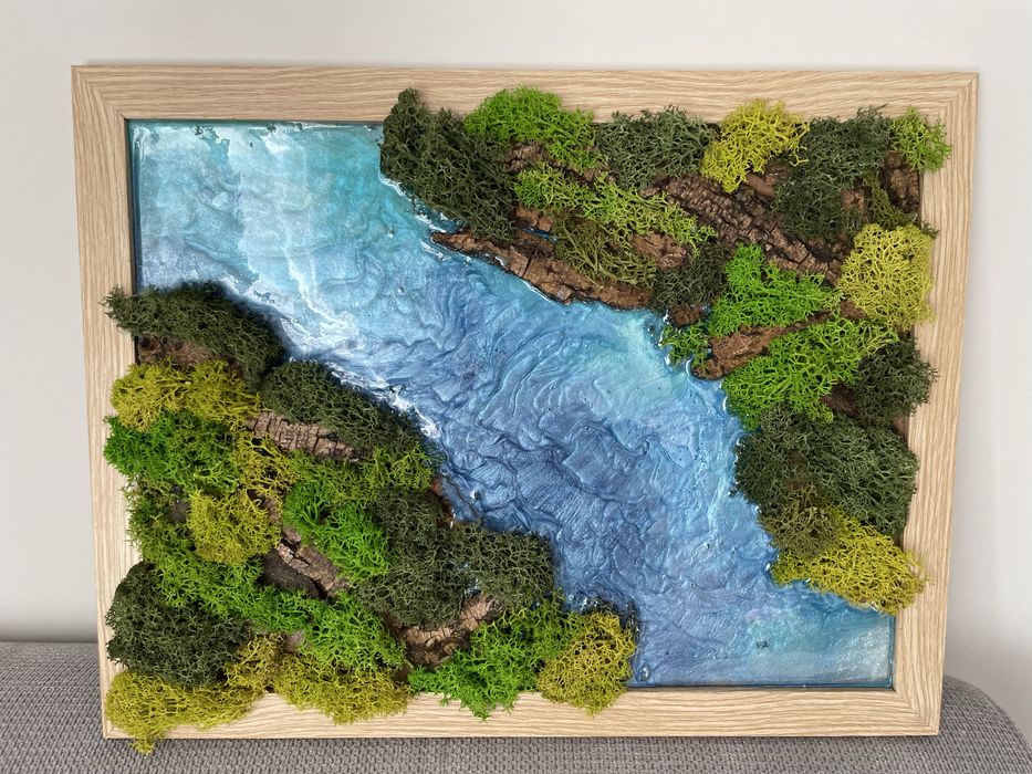 Картини и часовници със скандинавски мъх