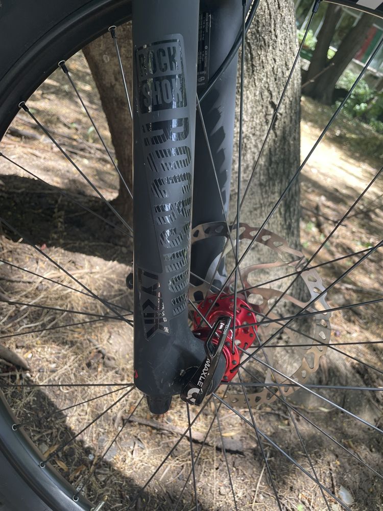 Trek Remedy 7 M/L + ПОДАРЪЦИ