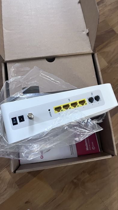 Receiver vodafone upc si connect box NOI