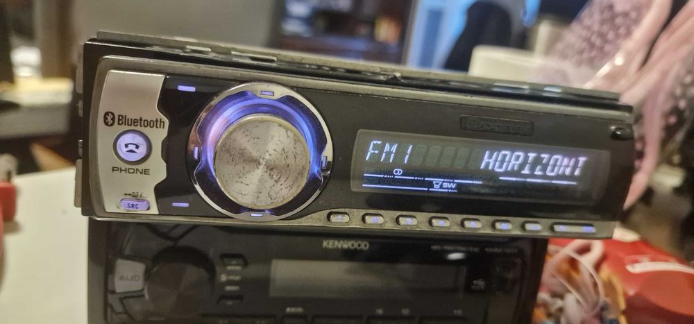 продавам Pioneer DEH-P65BT, Bluetooth, AUX, MP3 CD, авто радио