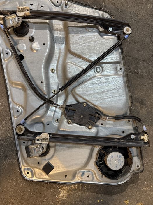 Macara skoda superb stanga fata originala