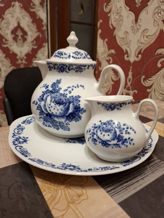 Продам советский набор со стразам(Чехословакия)и