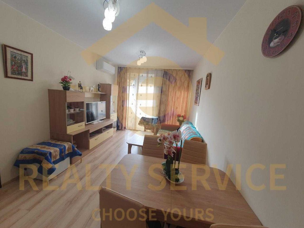 Продава се Тристаен апартамент в к.к. Слънчев бряг - 77 кв.м за 1247 €/кв.м - Снимка #1
