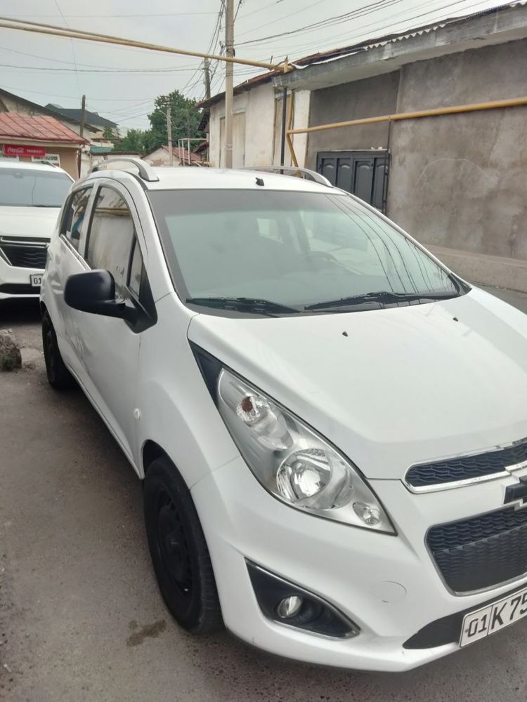 Chevrolet spark 1.0l
