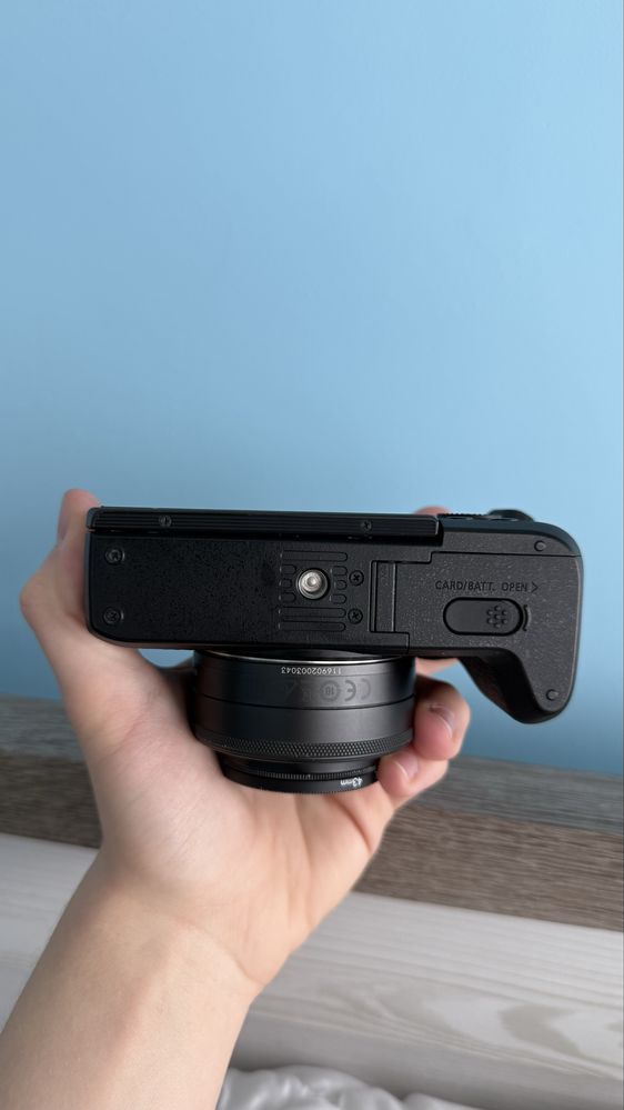 Безогледална камера Canon M6 Mark II