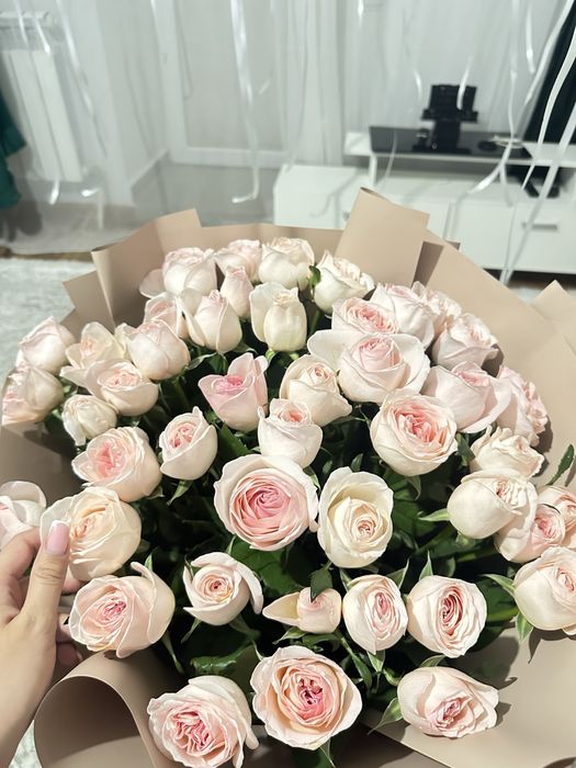 Цветы  свежие сегодняшнее