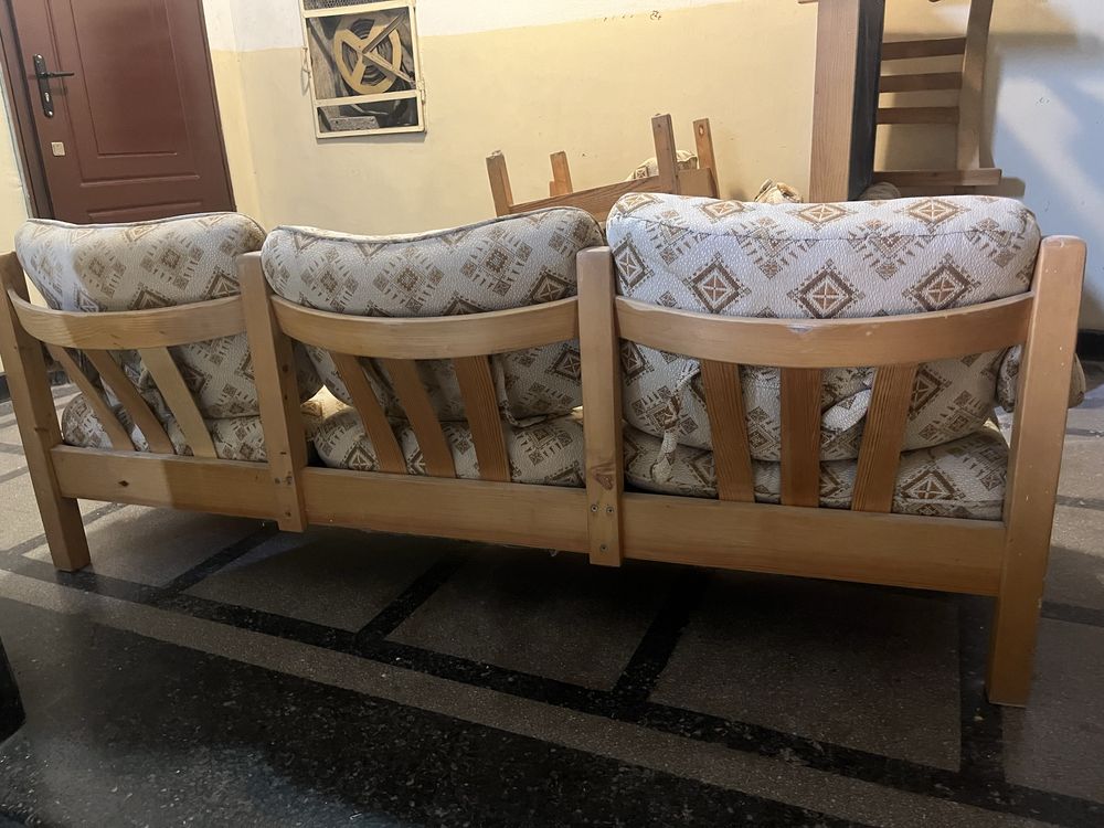 Старовремски комплект дивани и фотьойли