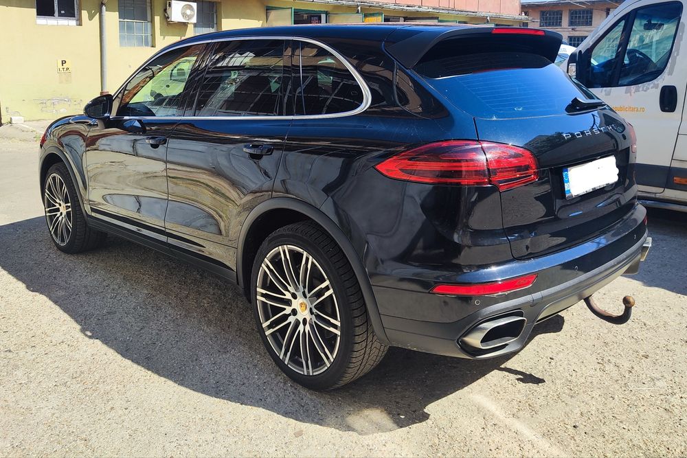 Porsche Cayenne 3.0D 2015