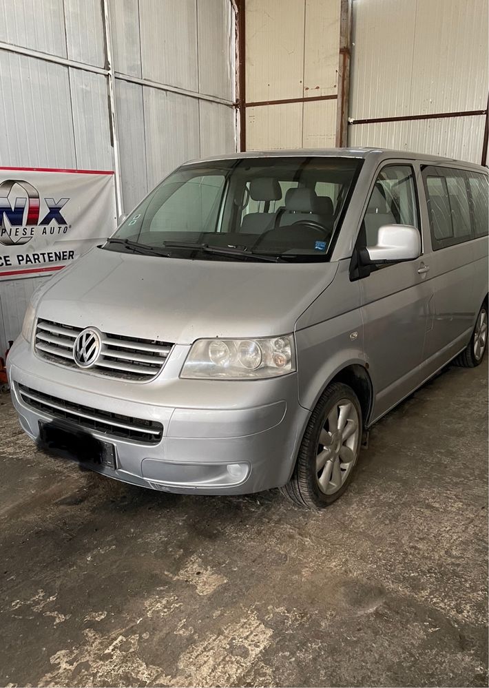 Volkswagen Transporter Caravelle 2.5 tdi  Variante cu Atv