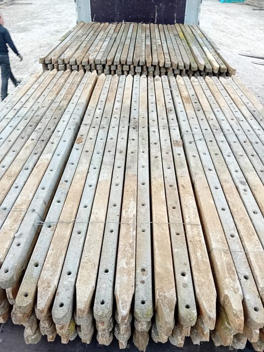 Vând pări de beton import italia