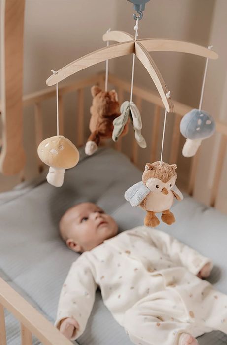 Дървена Музикална Въртележка За Легло Little Dutch