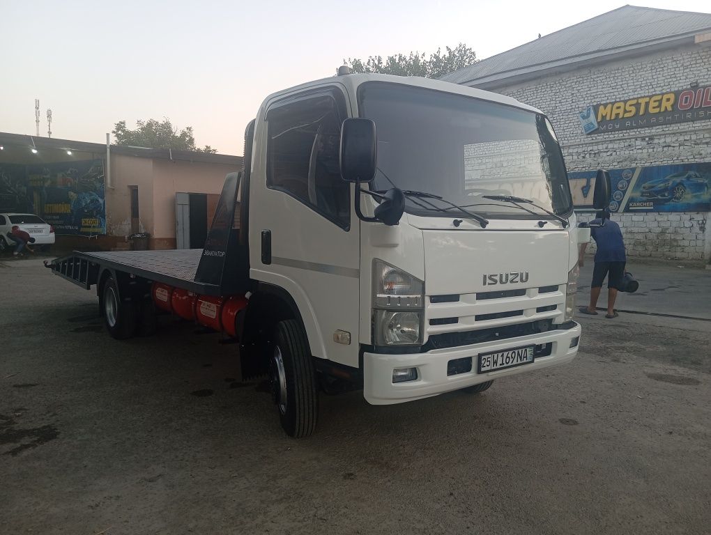 Isuzu evakvator sotiladi