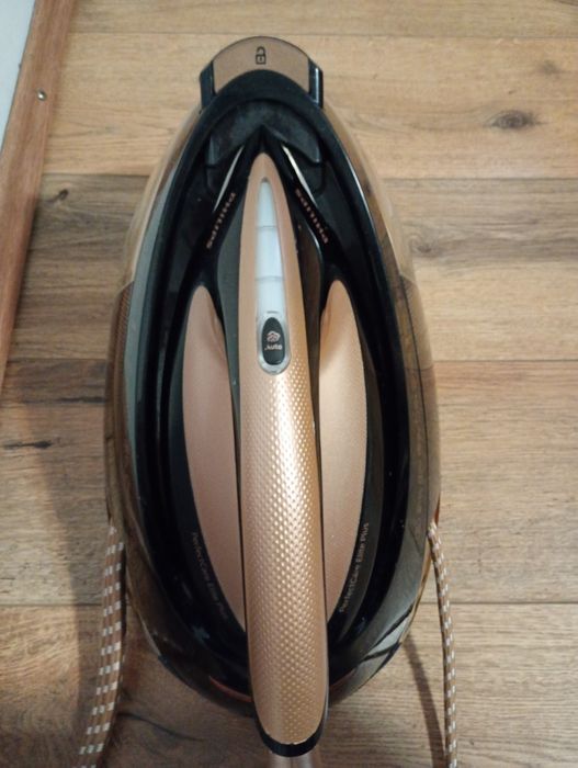 Statie de calcat Philips - PerfectCare Elite Plus