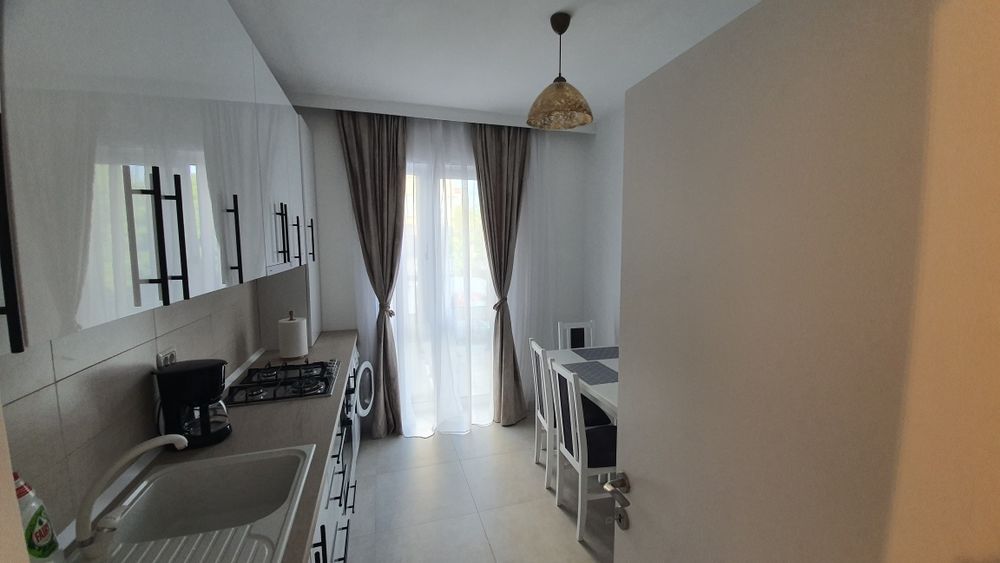 Inchiriez apartament 2 camere 65mp bloc nou Craiova Mall Electroputere