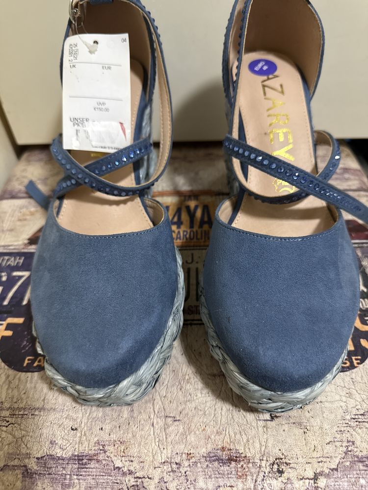 Pantofi noi marimea 40