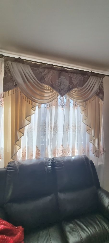 Vând set decor elegant
