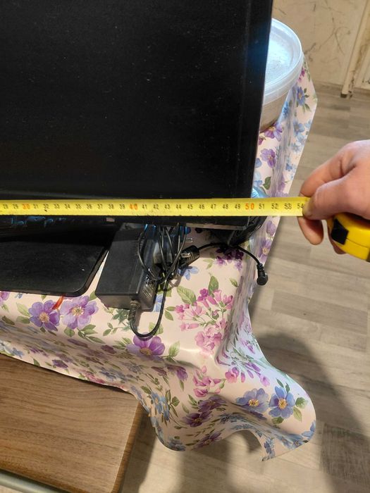 Телевизор LG 24 инча,работещ