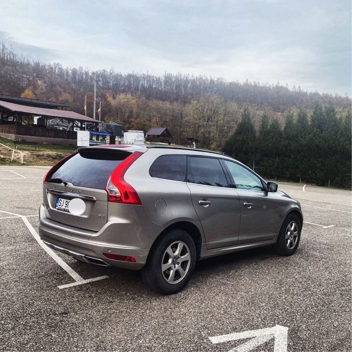 Volvo Xc 60 , R-design , an 2014 , motor 2 l diesel , 181 cp