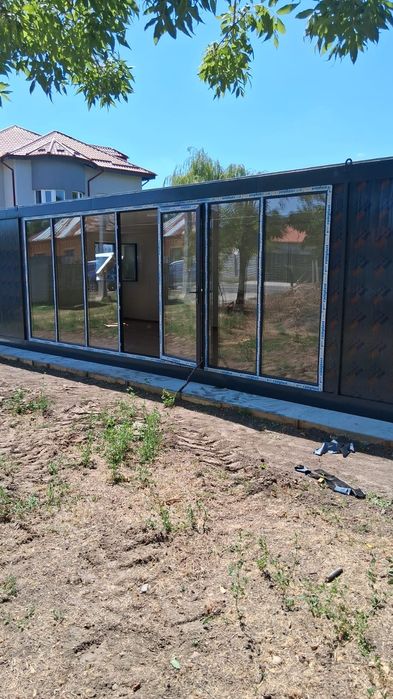 Vand containere modulare la super preț-calitate