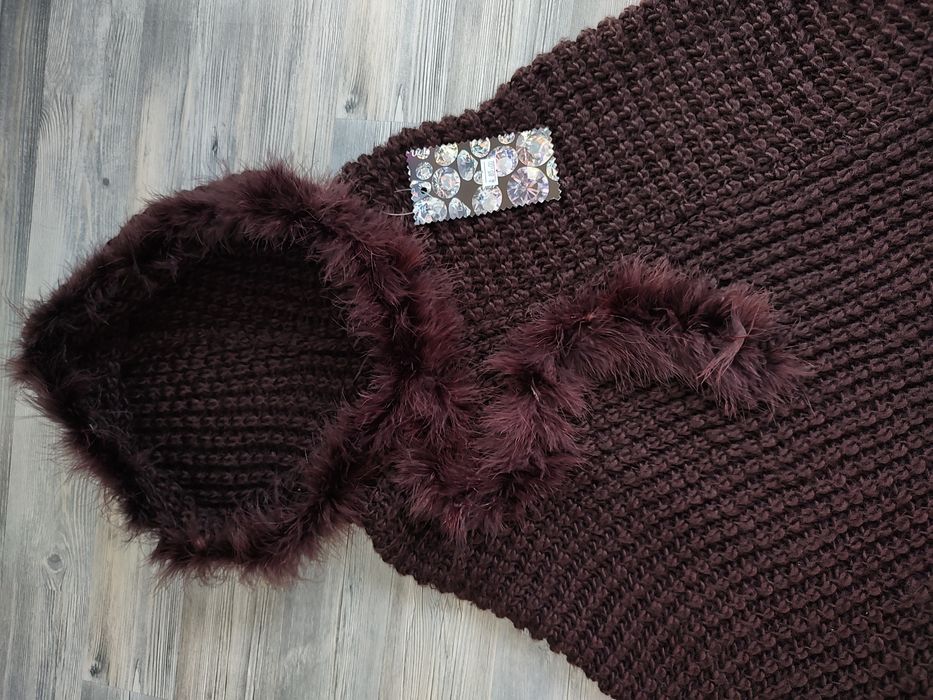 Намалено от 85лв- Пончо с естествен косъм от зайче, пелерина с качулка