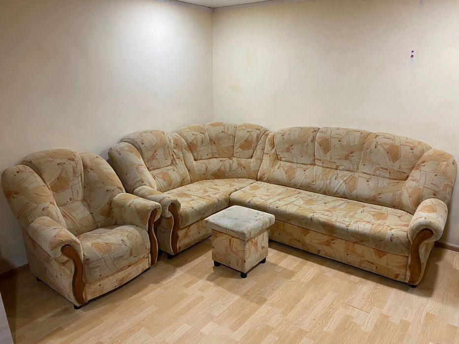 Продам диван кресло пуф