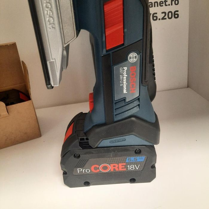 Fierastrau vertical BOSCH GST 18 V-LI S , cu 2 acumulatori -D-