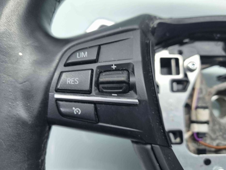 Volan Bmw 5 (F10) [Fabr 2011-2016] OEM