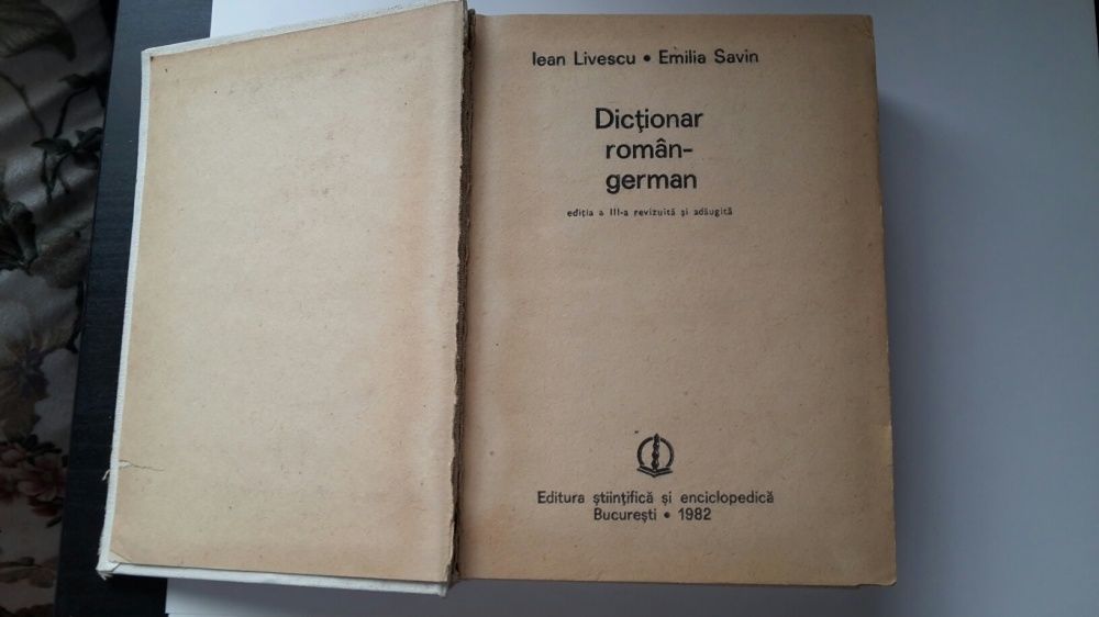 Dictionar Roman - German ( 1982 )