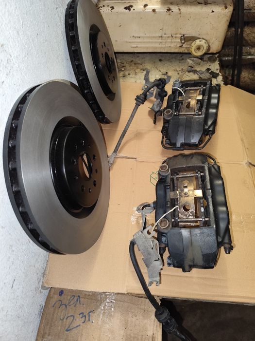 4 бутален сет 330мм -голямото brembo