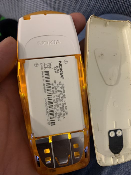 Nokia 3510i ,orice retea