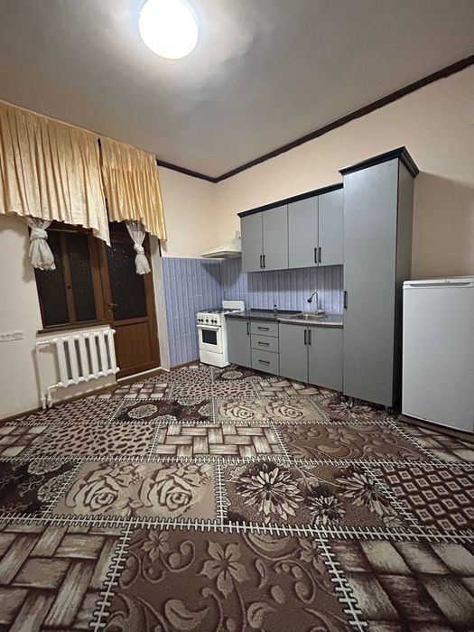 1-xonali uy 5-mikroda sotilad. 29000$