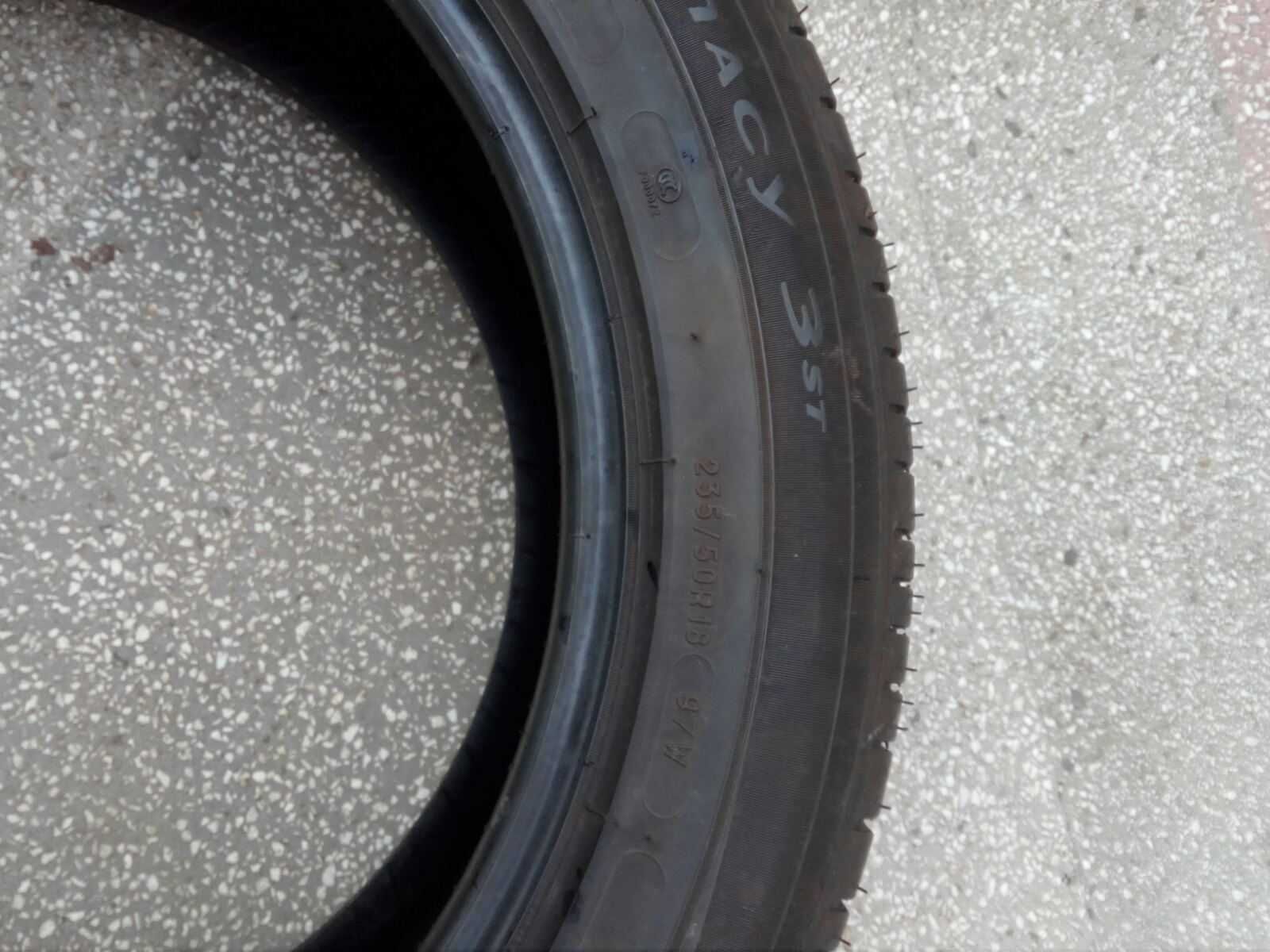 Летни гуми Michelin Primacy 235/50 R18.