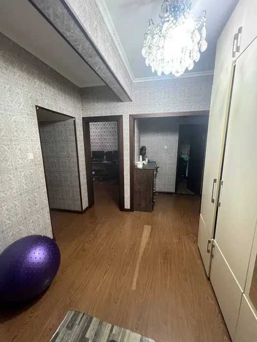 Продается 4х комнатная квартира,Район Сергели 7,метро 3я станция, 0837