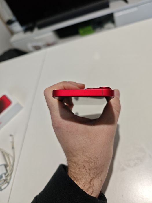 Iphone 14 128GB red product