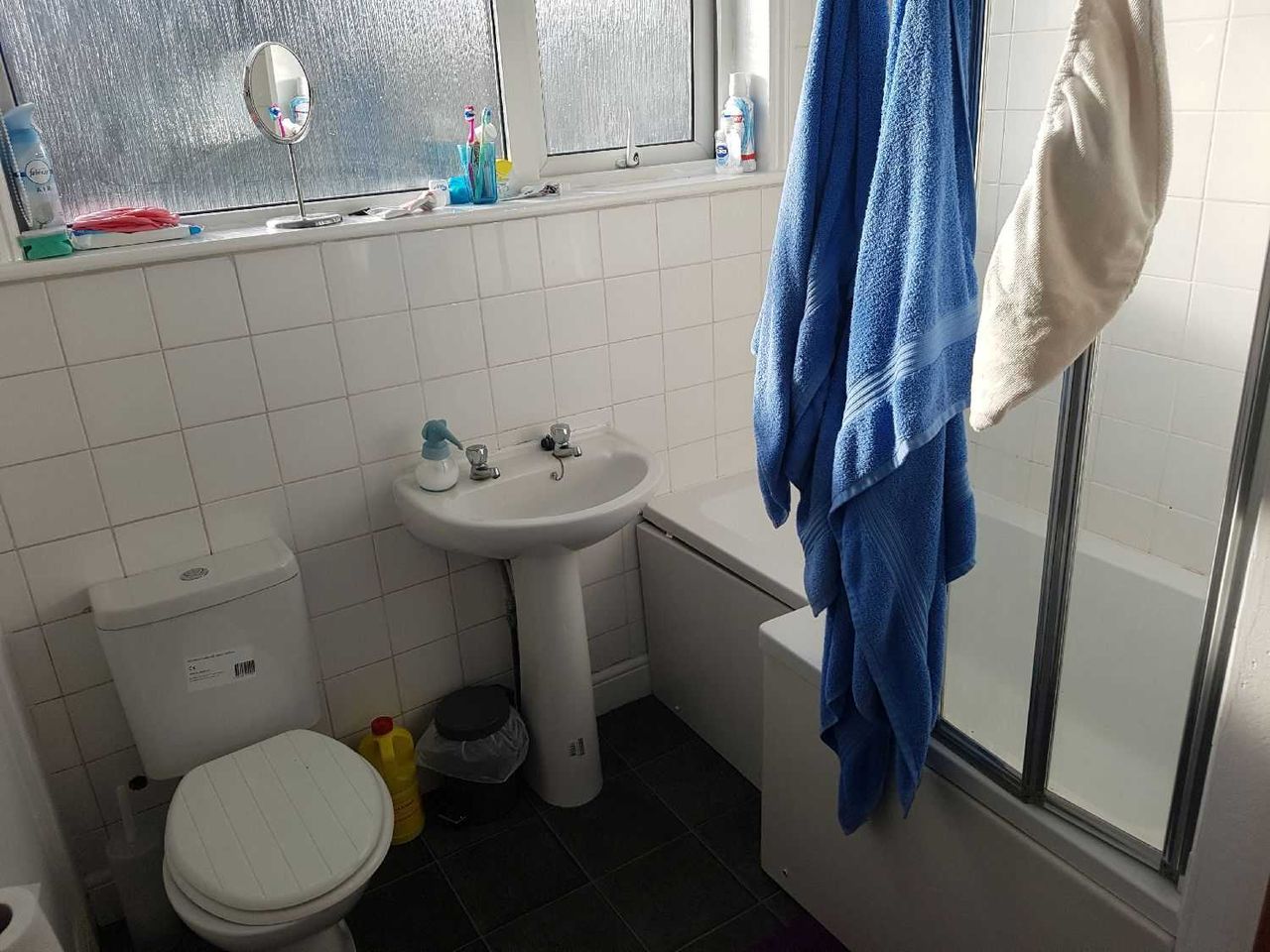 Дава се под наем Двустаен апартамент в София, Център - 65 кв.м за 408 € - Снимка #3