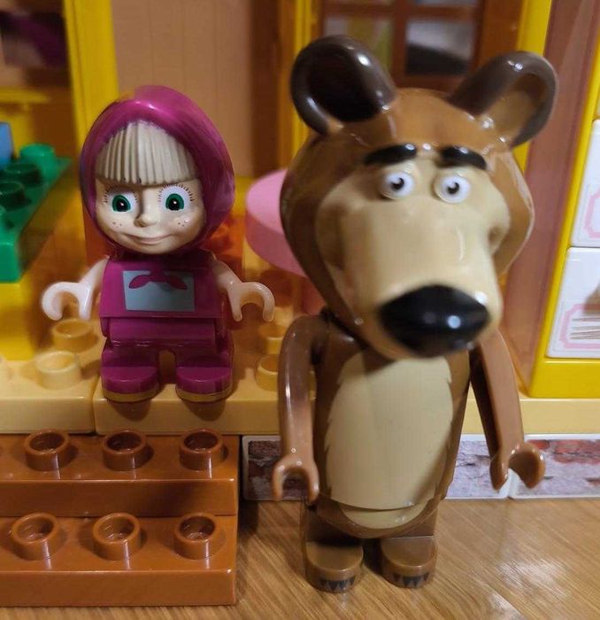 DUPLO - PLAYBIG BLOXX - Casa lui Masha si Ursul