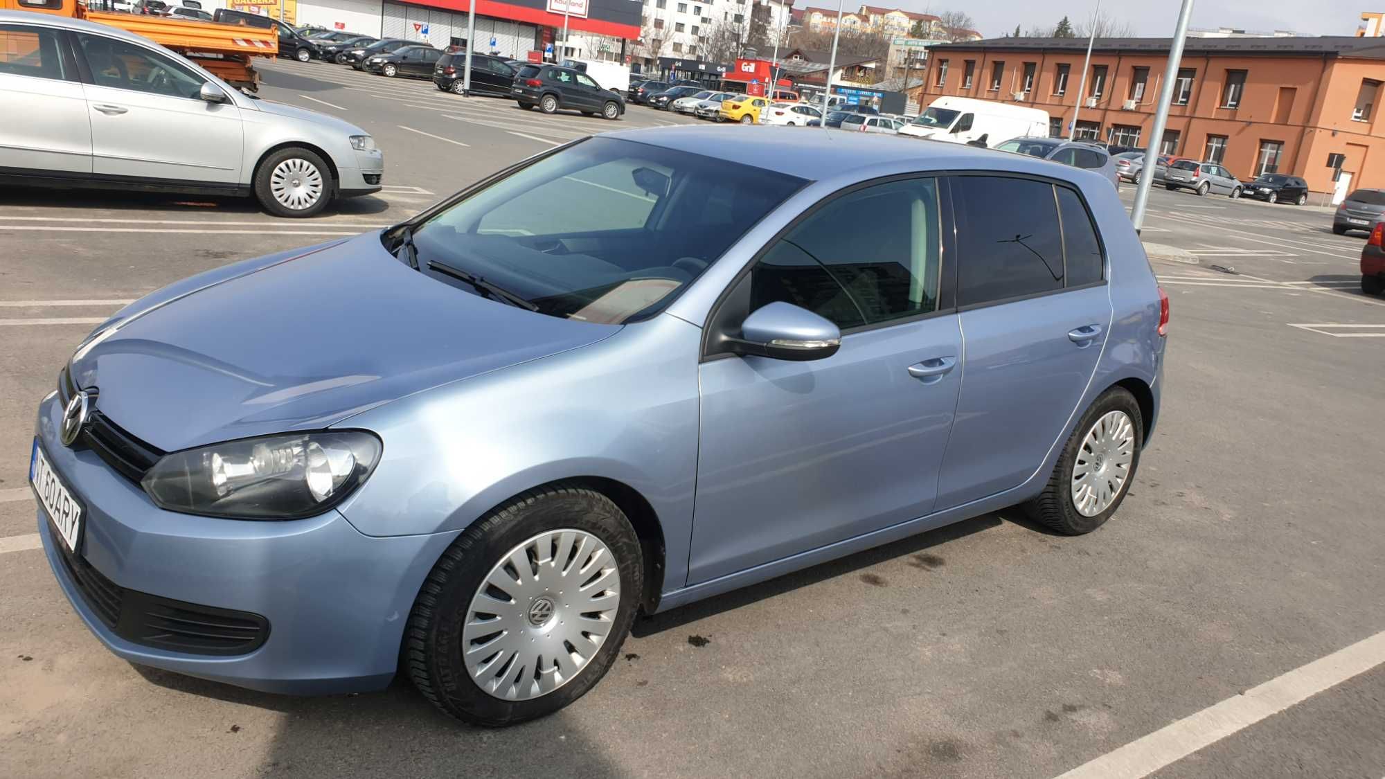 Autoturism volkswagen golf VI