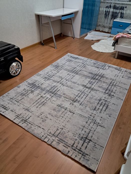 Ковер миниатюрный 1.5-2.1