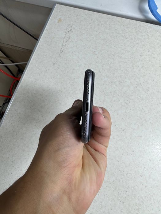 Iphone 8 sastayanasi yaxshi