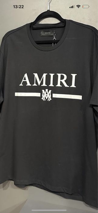 Vand tricouri si hanorace essential