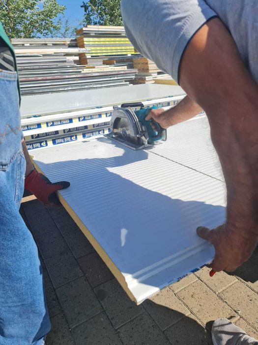 Panouri sandwich termoizolante / tabla cutata / distantiere cofraj