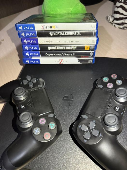 Playstation 4 Slim