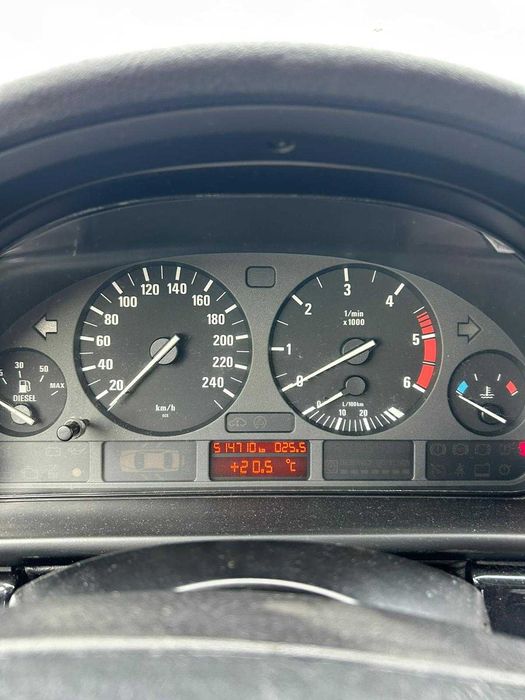 BMW E39 2.0 Diesel – ITP 2026, Webasto, Full piele, multe piese NOI