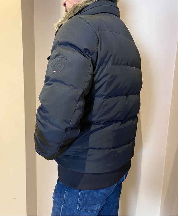 Яке Tommy Hilfiger