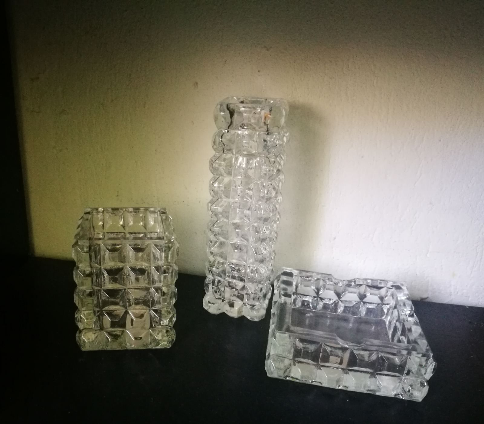 НОВ Ретро стъклен комплект за декорация на холна маса от 3 части