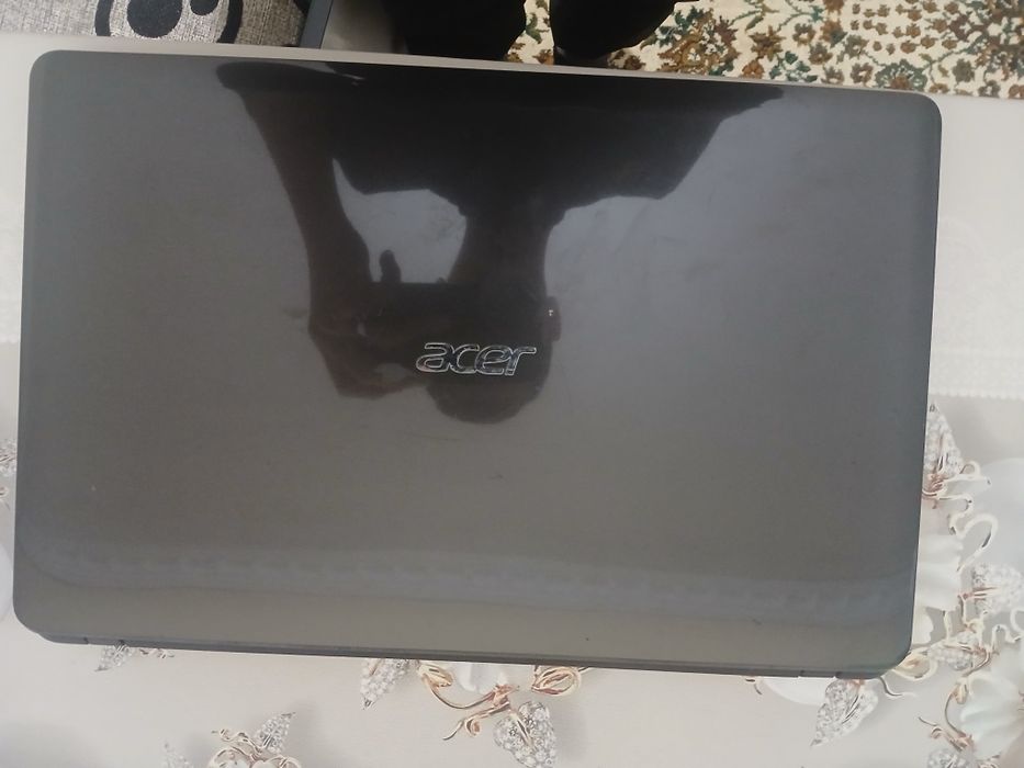 Aser windos 7 noutbuk